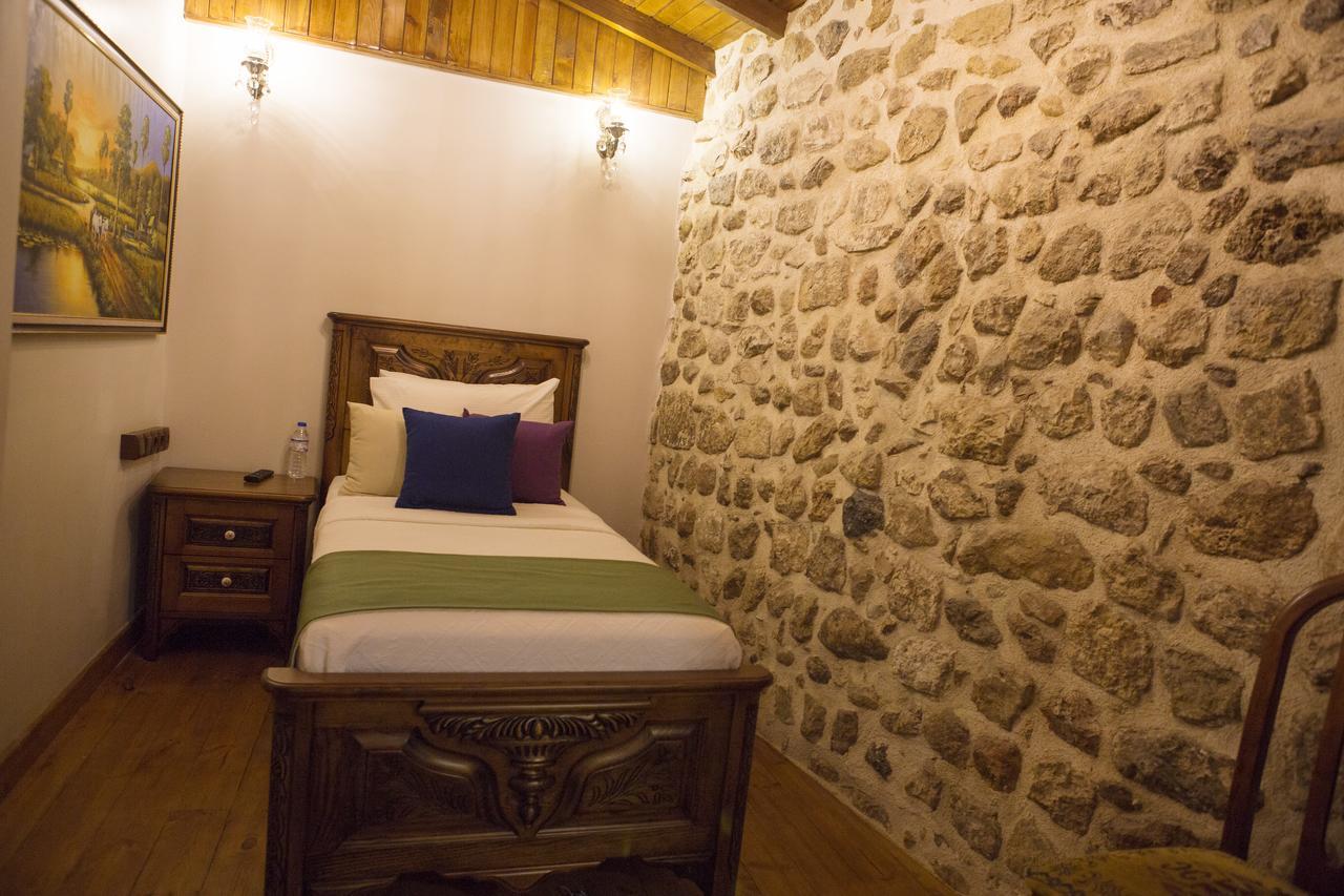 Jasmin Konak Otel Antakya Esterno foto