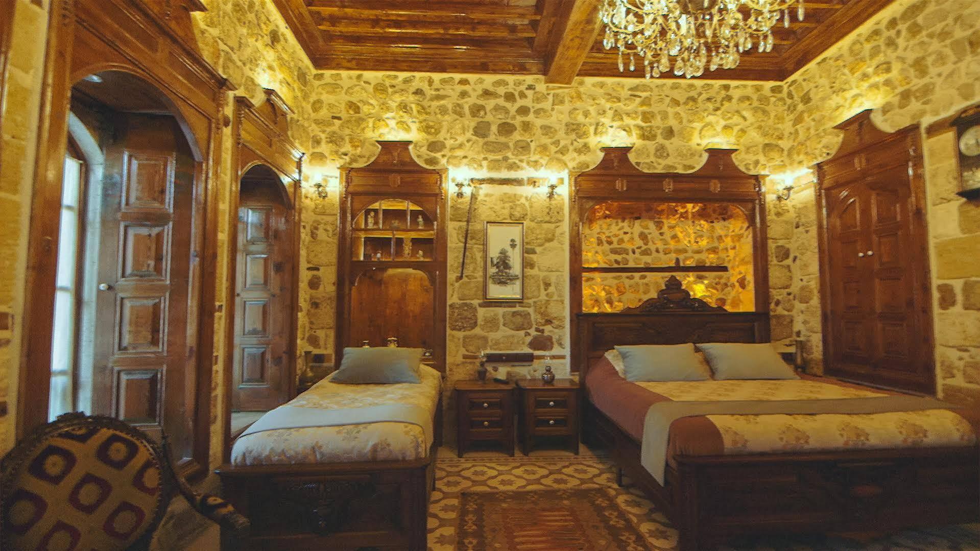 Jasmin Konak Otel Antakya Esterno foto